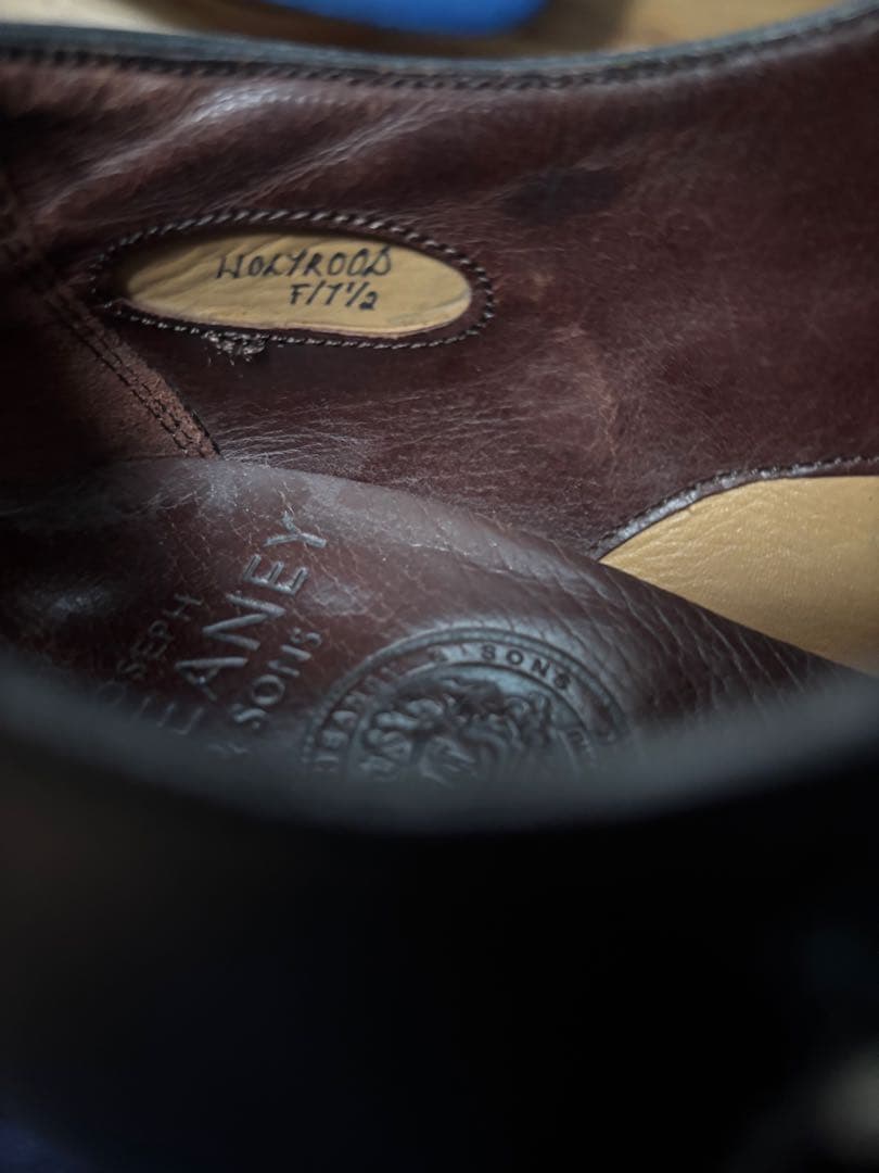 希少】JOSEPH CHEANEY ダブルモンク ブラック HOLYROOD - メルカリ