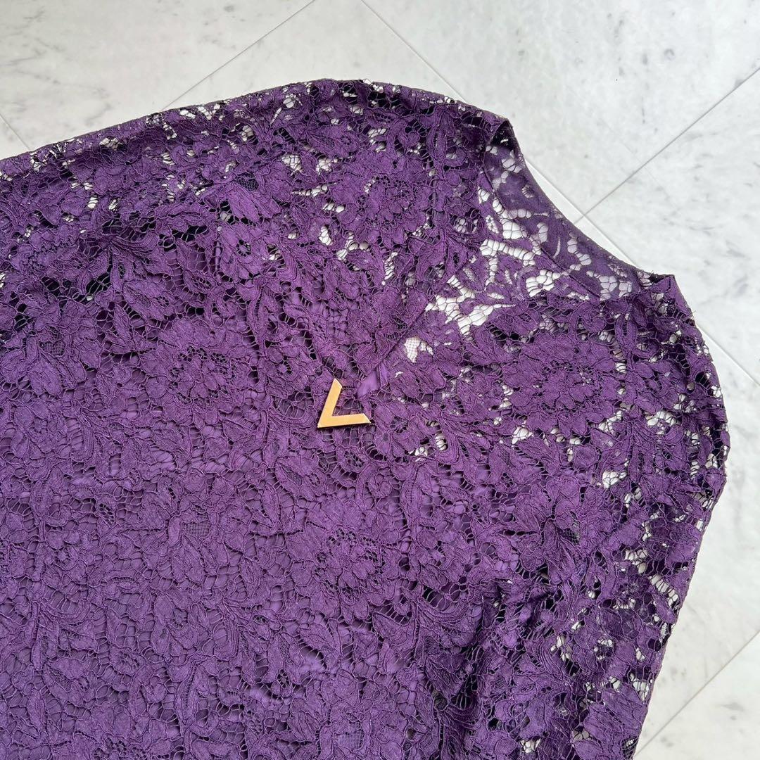 VALENTINO Vロゴ金具 総フラワーレースドレス Vネック パープル