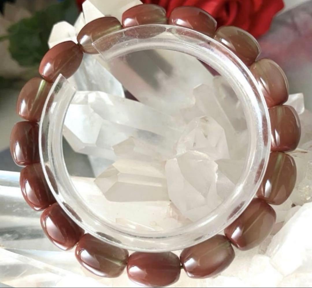 カラーチェンジアンデシン　チベット産　極美品　約12ミリ×9ミリ