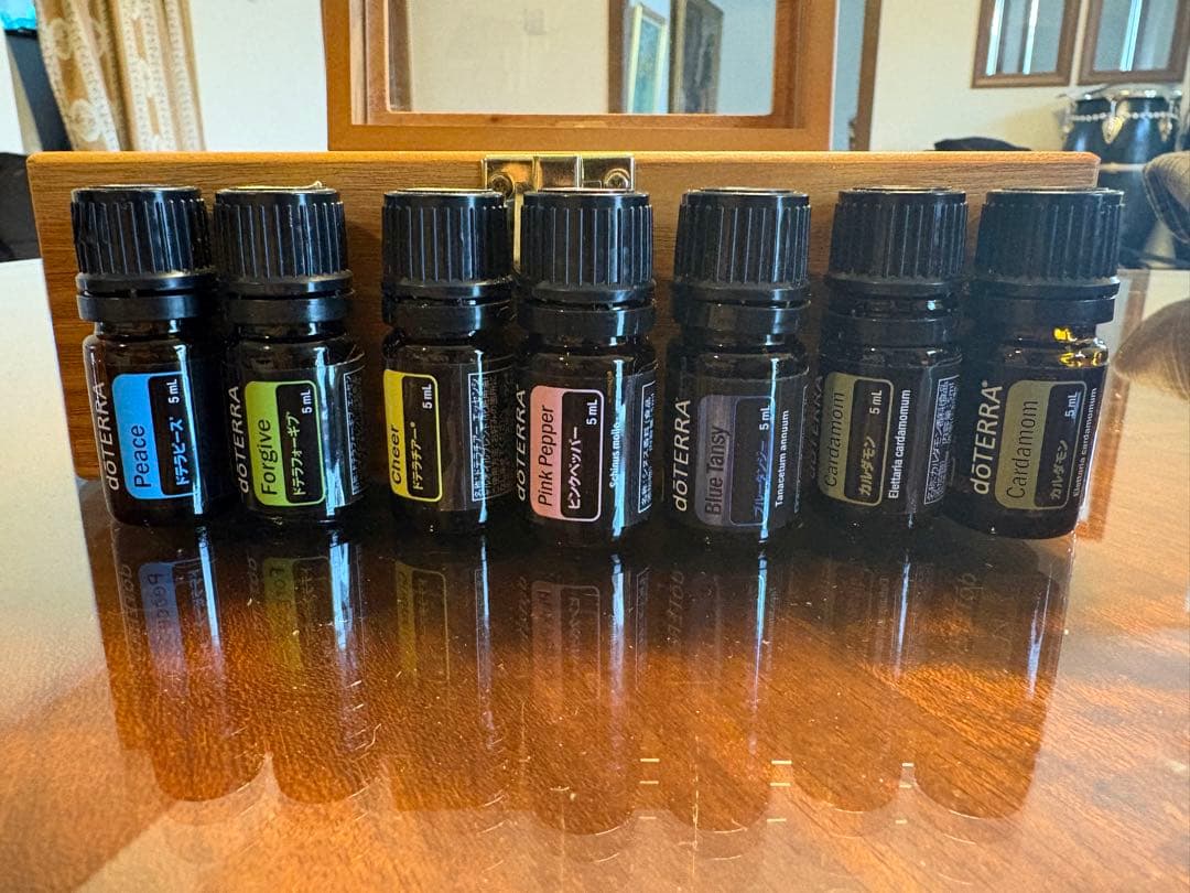 doTERRA エッセンシャルオイルセット ウッドボックス付き