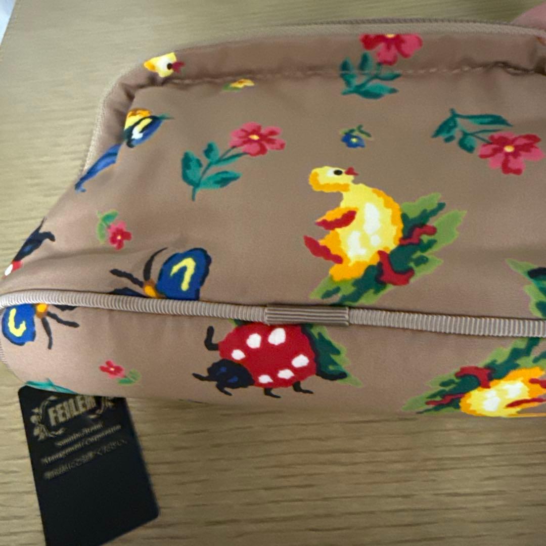 【新品未使用タグ付き】希少完売品フェイラーハイジ柄ワイヤーポーチ