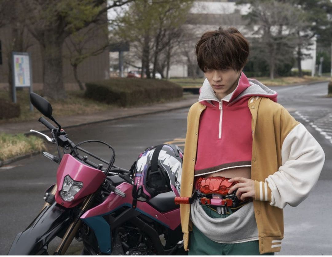 類似品】仮面ライダーガヴ ショウマ 着用 ベースボールジャケット 衣装