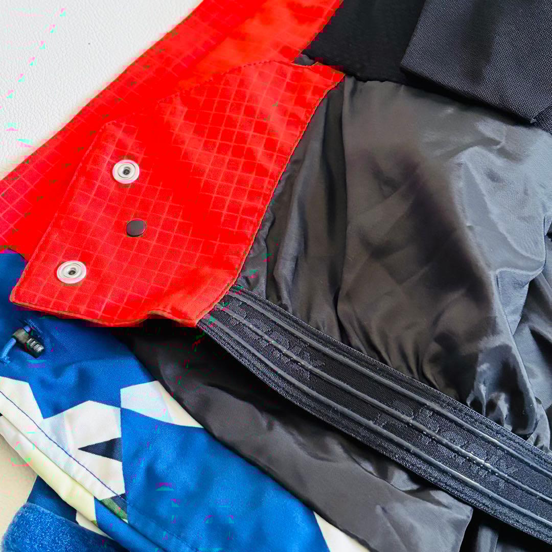 2440【美品】フェニックス スキーウェア 中綿入り 発熱素材 DEMOチーム