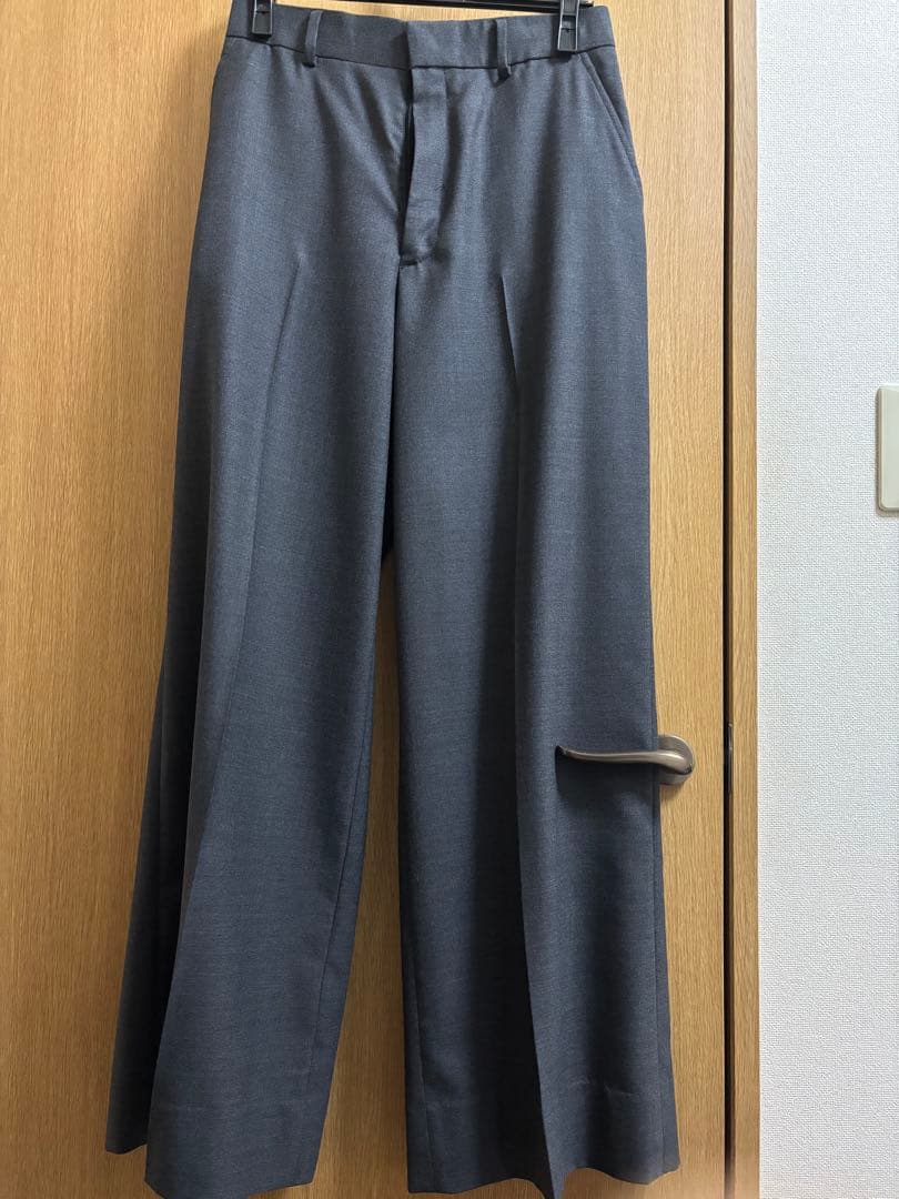 ❄*︎様 NEONSIGN Anatomic straight slacks