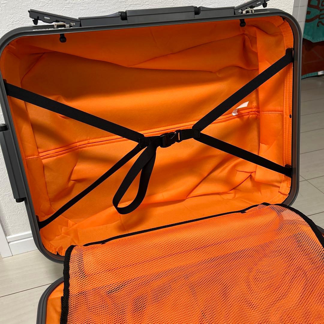 【定価の半値以下】トラべリストスーツケース ネイビー×オレンジ 63L