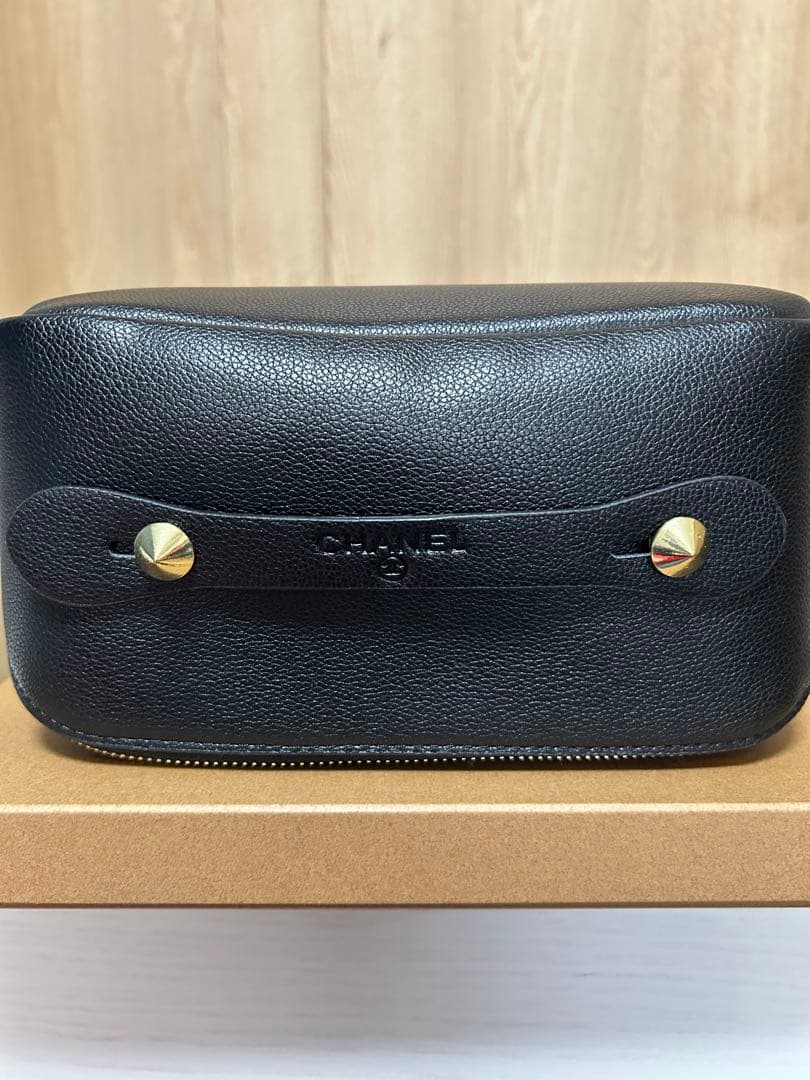 CHANEL ノベルティポーチ　オマケ付き