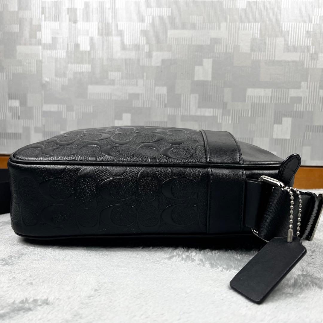 Coach コーチ ショルダーバッグ チャールズ エンボス 斜め掛け ブラック