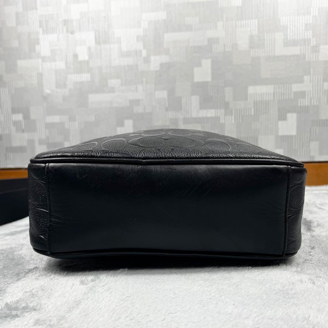 Coach コーチ ショルダーバッグ チャールズ エンボス 斜め掛け ブラック