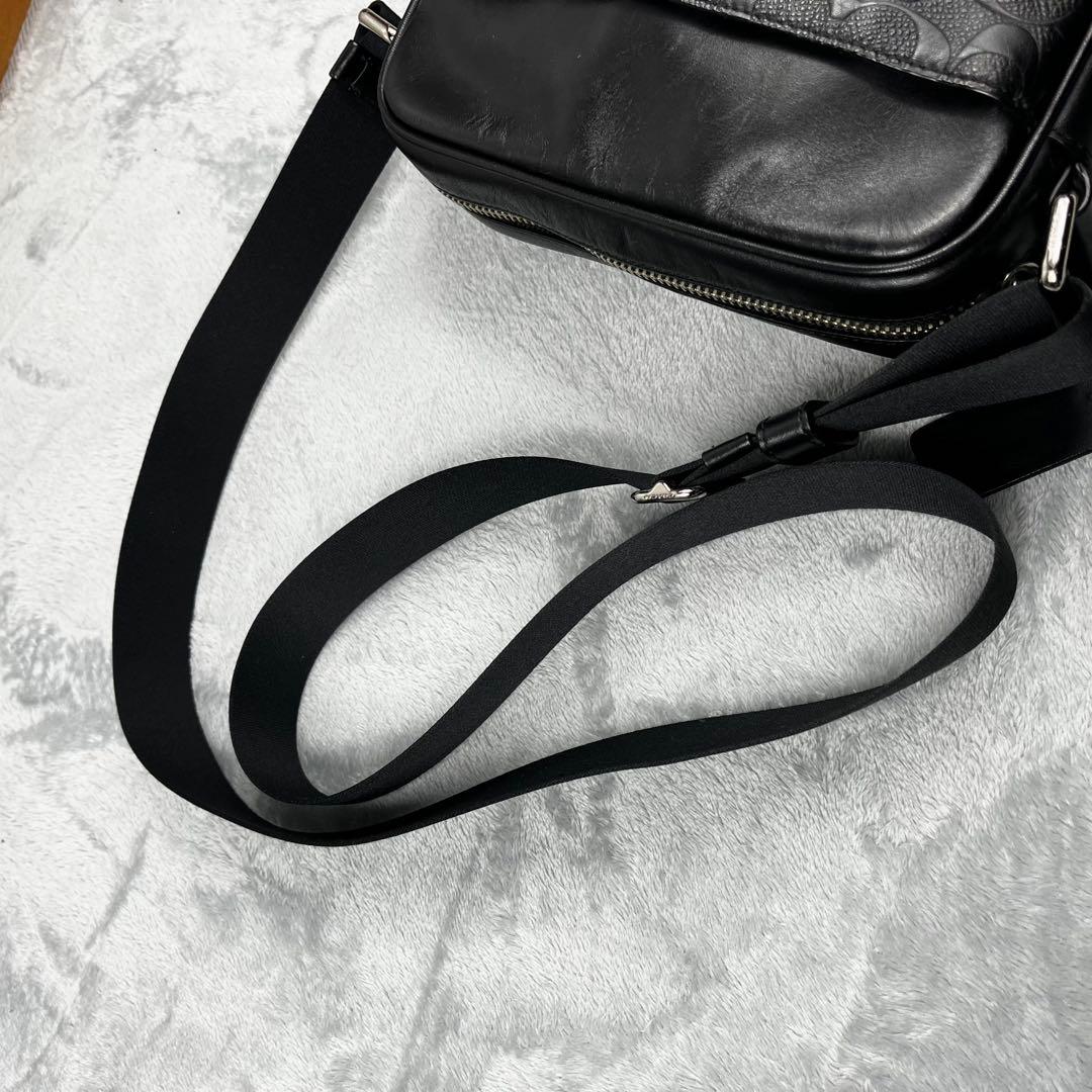 Coach コーチ ショルダーバッグ チャールズ エンボス 斜め掛け ブラック