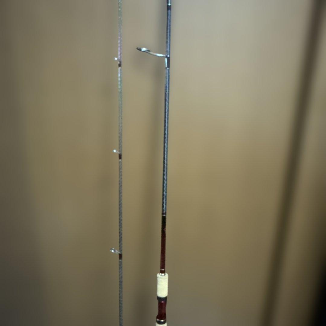 ワールドシャウラ　2752R-2 美品