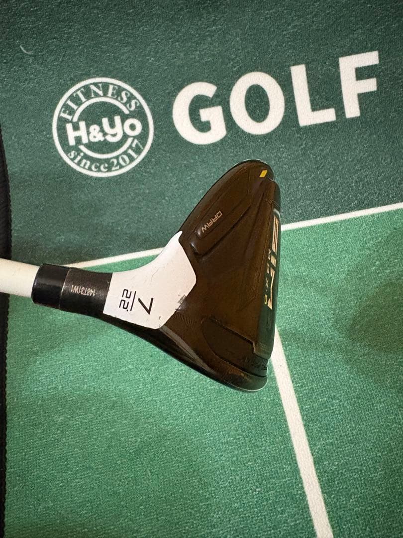 テーラーメイドSIM2 7番フェアウェイウッド　Aシャフト　ベッドカバー付き