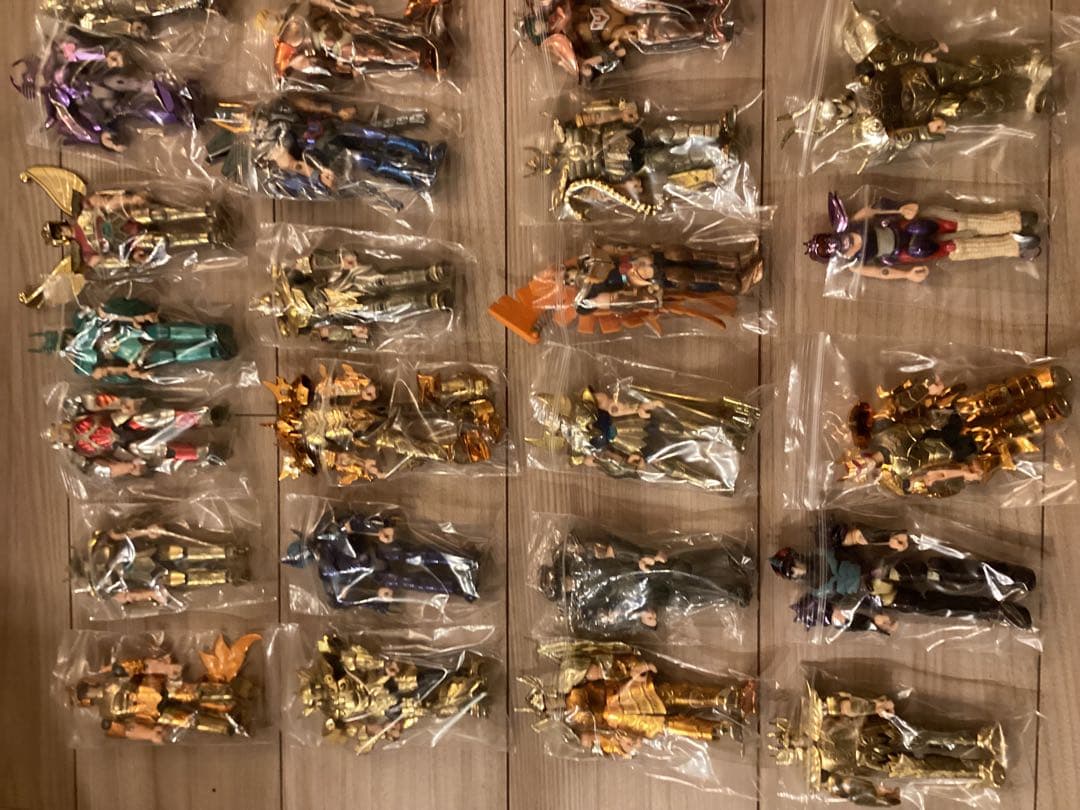 聖闘士星矢 聖闘士聖衣大系 クロス フィギュア 34体セット 1987年製