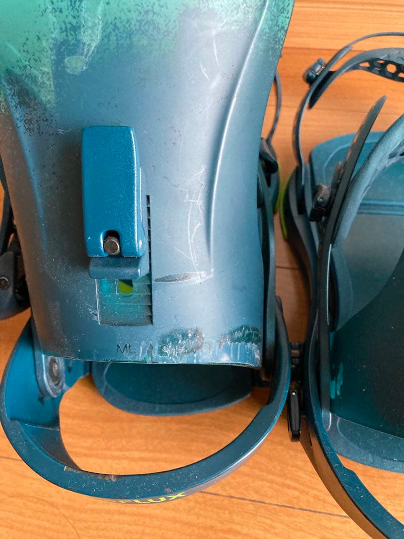 FLUX CV スノーボードビンディング