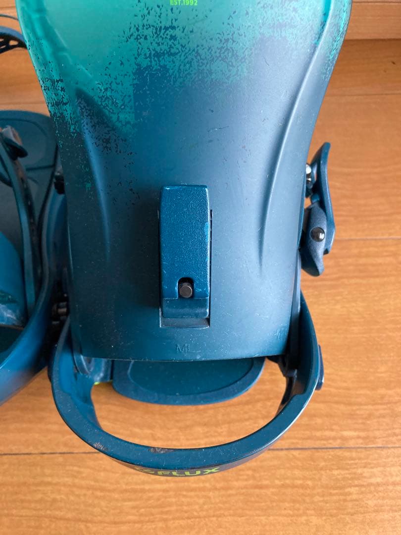 FLUX CV スノーボードビンディング