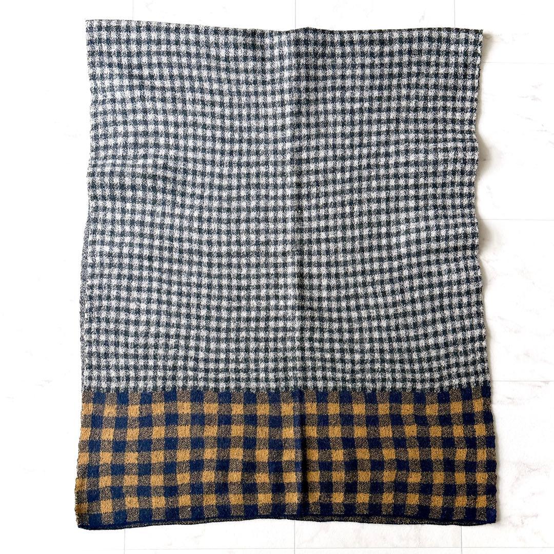 美品 45R 大判ストール ロゴチャーム ブロックチェック グレー ウール