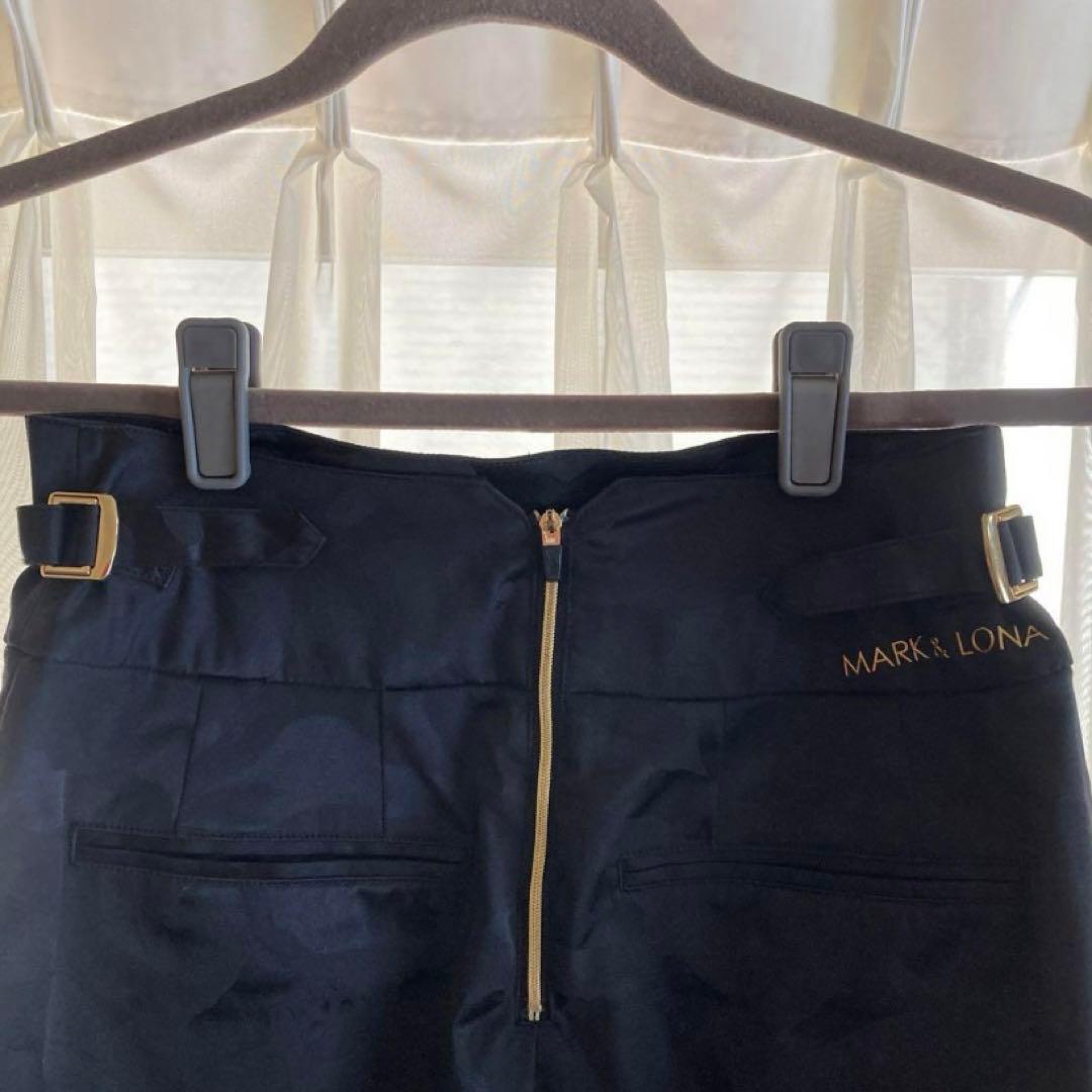 美品　MARK&LONA スカート　Sサイズ