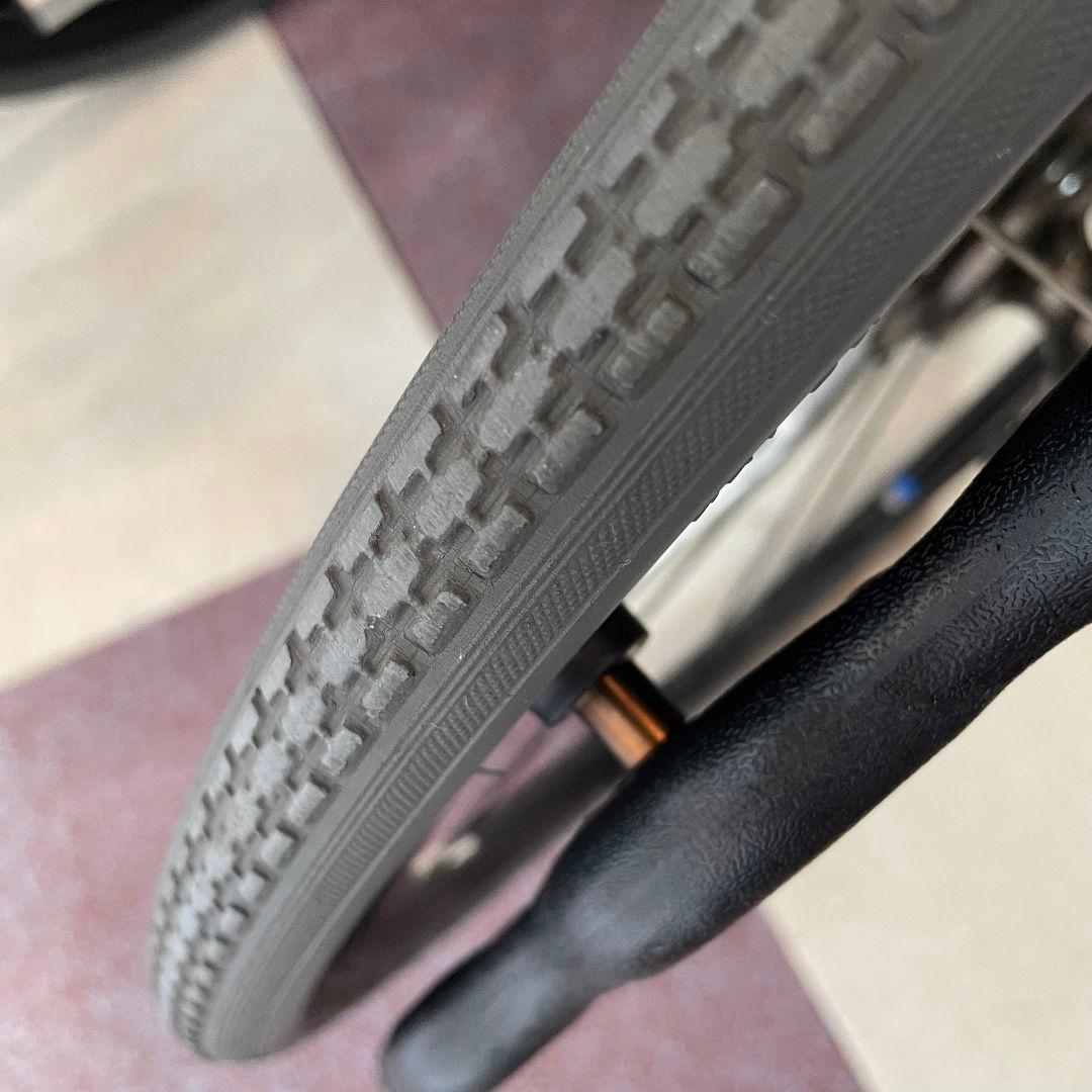 ♿️自走式 軽量スリム 車椅子 (身体を優く包む立体構造)新品低反発クッション