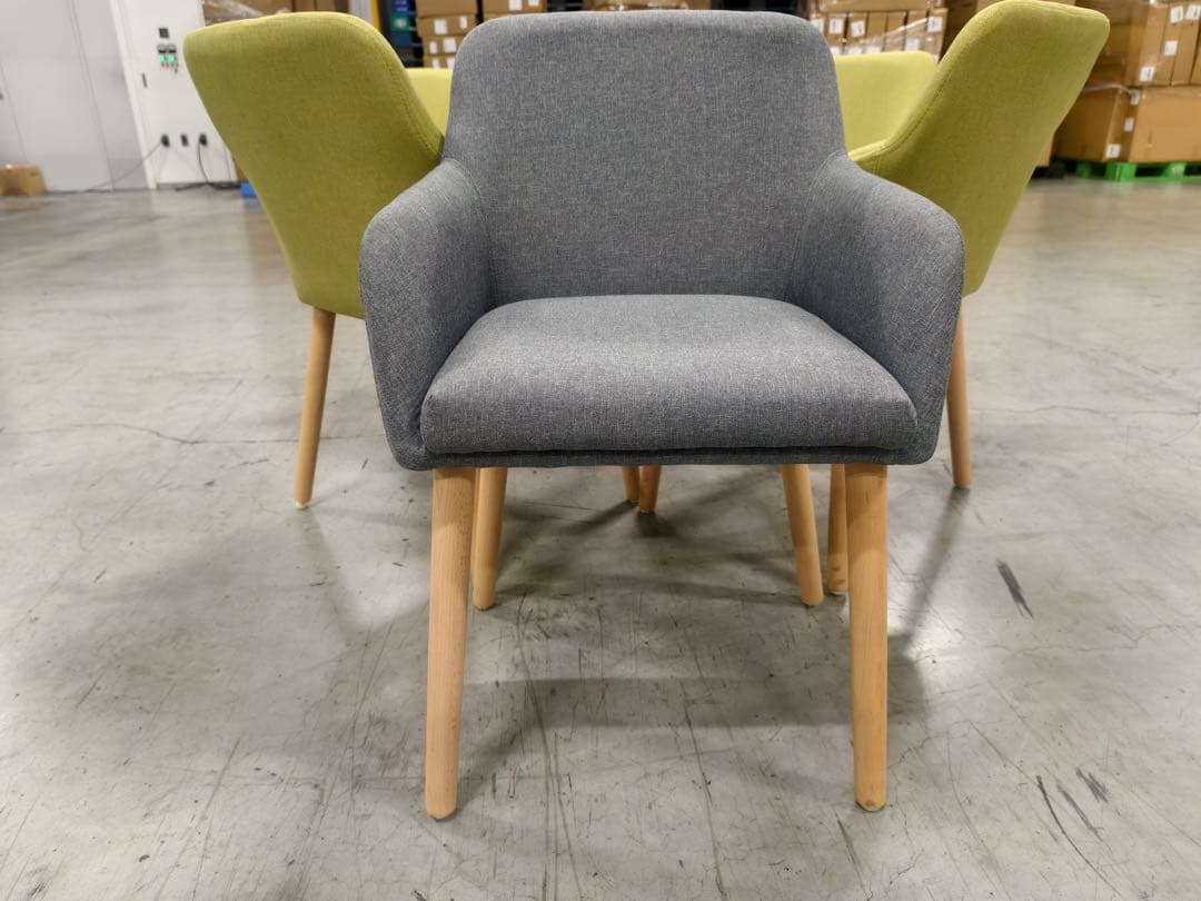 新品ダイニングチェア グレー4脚セット 布張り北欧風デザインファブリック製