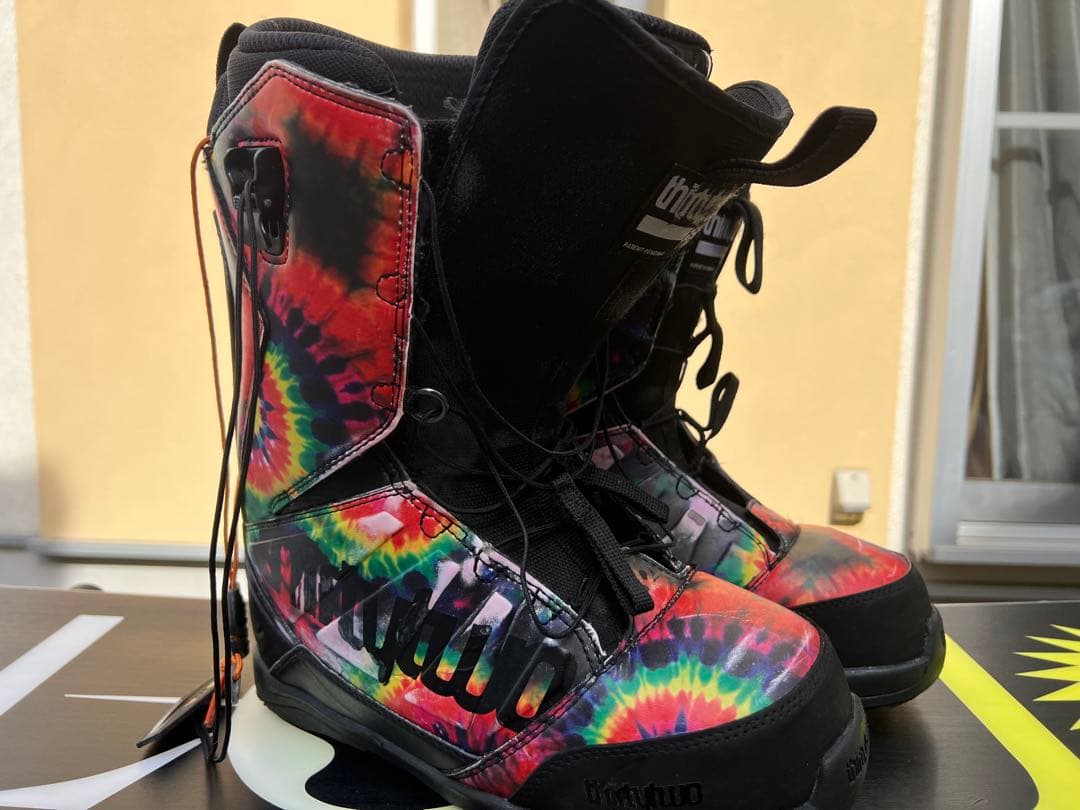 サーティーツー　ブーツ