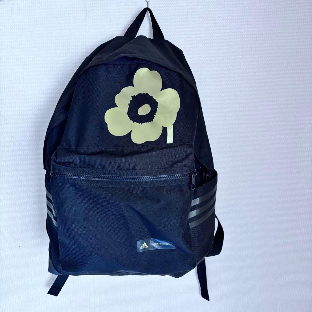 美品　マリメッコ・adidas　コラボリュック　完売品　希少