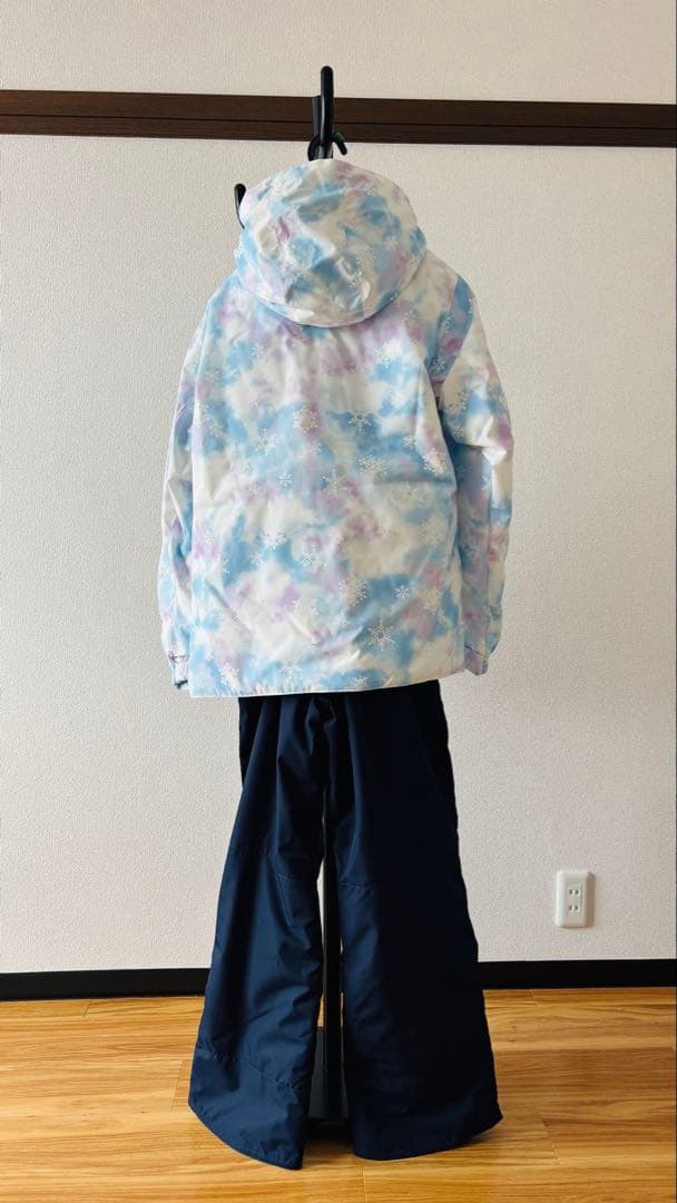 スノーボード・スキーウェアレディース上下セット