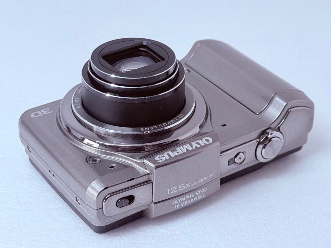 OLYMPUS SZ-20 シルバー 動作確認済 コンデジ FULL HD 3D