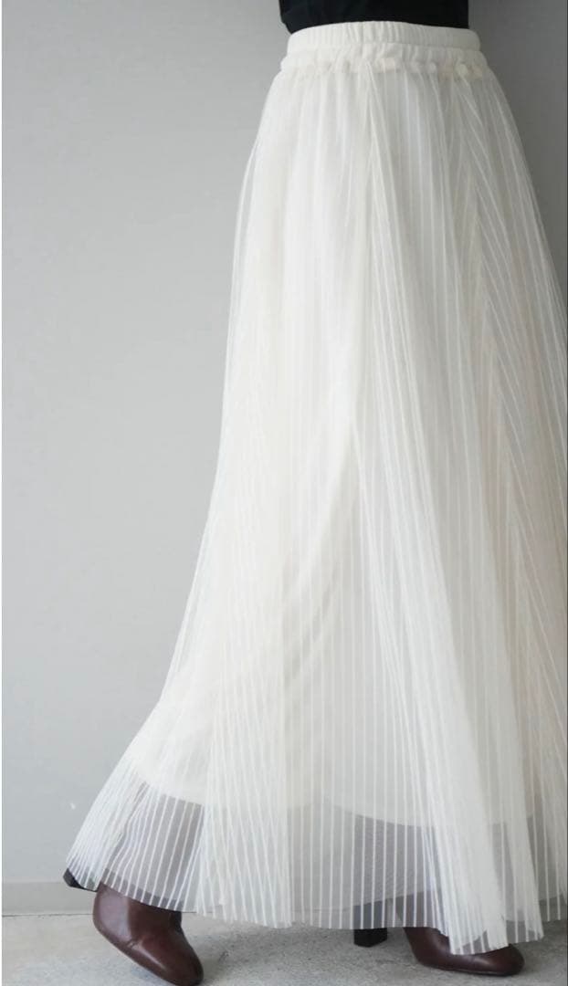 新作✴︎リュミエチュールストライプボリュームスカート✴︎ bobolink