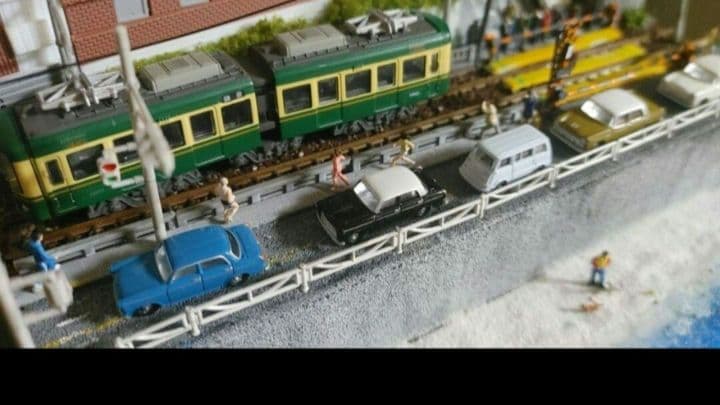 江ノ電ジオラマSLAM DUNK踏切前　スラムダンク　電車　列車　模型