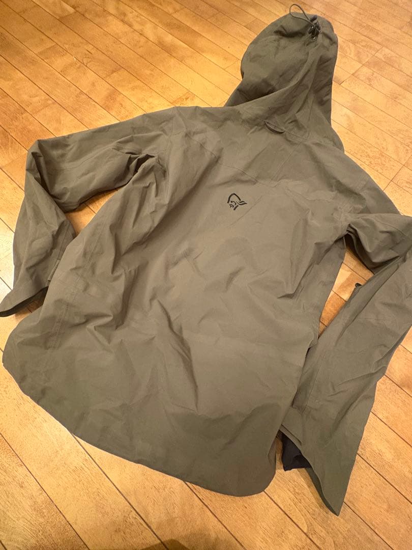 ノローナ　ロフォテンGORE-TEX Proジャケット