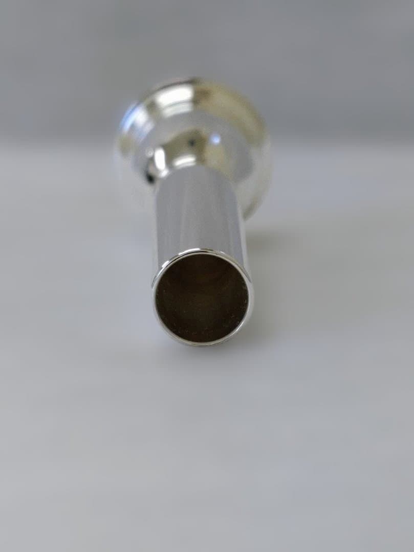 Bach トランペットマウスピース　コマーシャル 5S