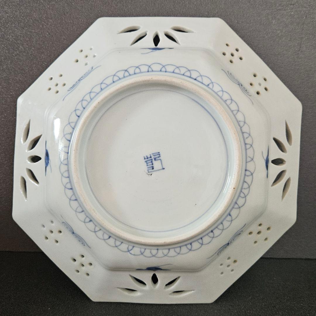 名品❗】 江戸後期 古伊万里 染付 透造 笹に六曜紋 松竹梅 25.3cm八角