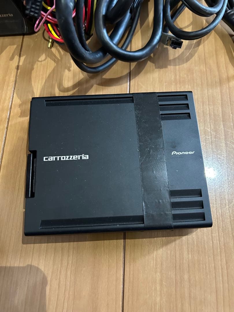 カロッツェリアAVIC-VH99CS フルセグ、Bluetooth、DVD