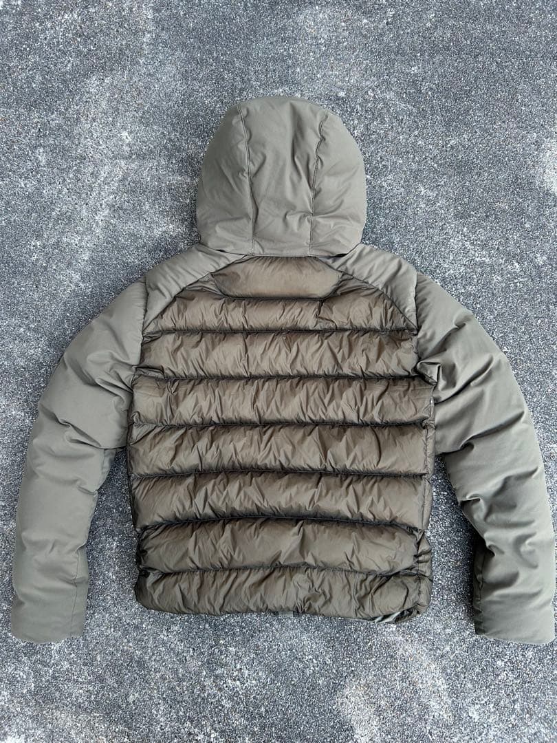 C.P. Company D.D.SHELL ダウンジャケット　カーキ