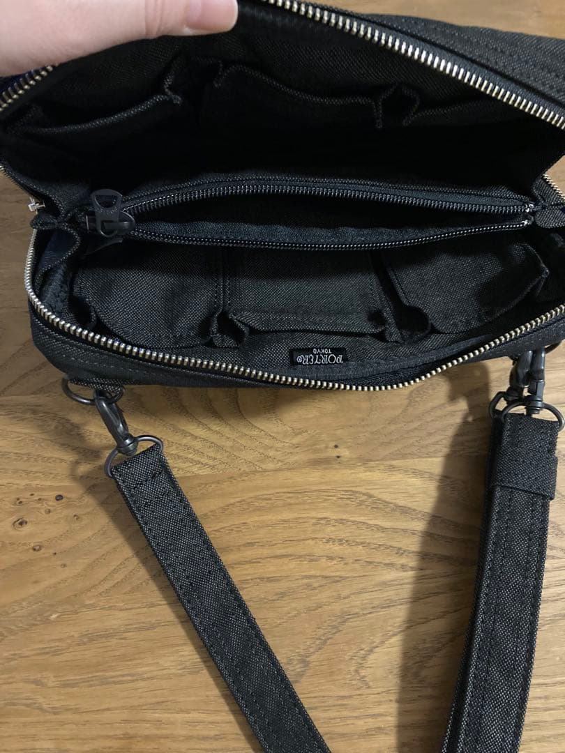 PORTER 吉田カバン ブラック ショルダーバッグ