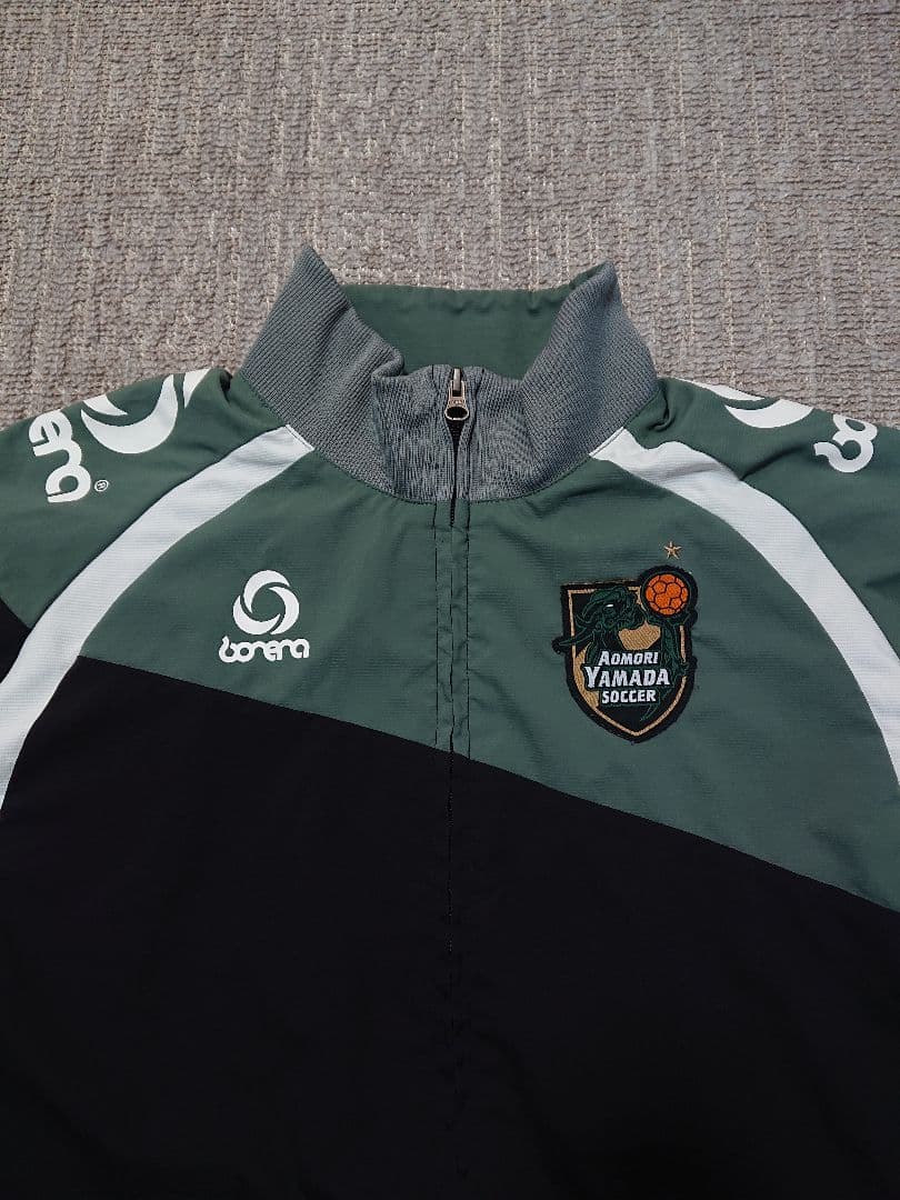 青森山田サッカー bonera/ボネーラ エンブレム付き防寒ブルゾン/移動着 M