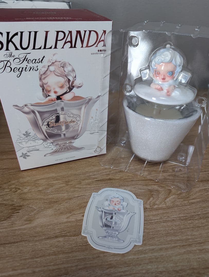 POPMART　SKULLPANDA　スカルパンダセット サシェ　キャンドル