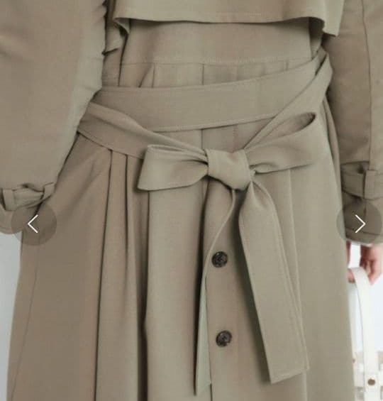 半額以下！Rirandtureリランドチュールリバーシブルボアトレンチコート