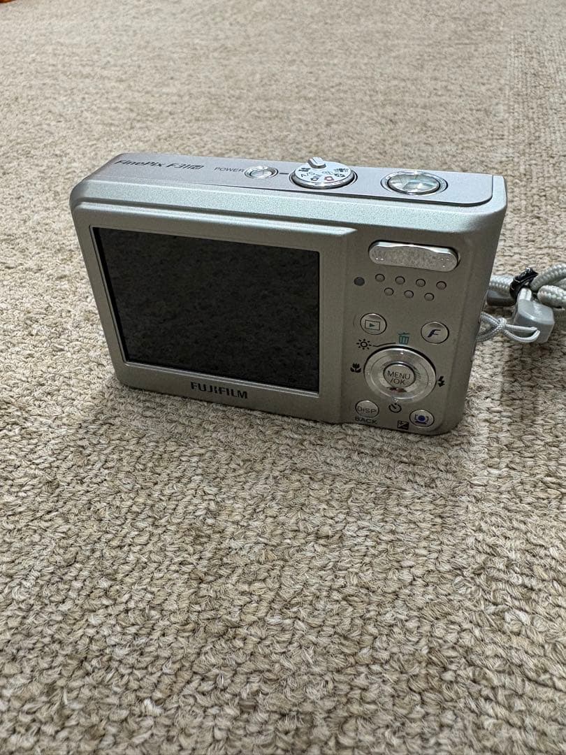 【美品】【動作品】FUJIFILM FinePix F31fd 純正箱 コンデジ