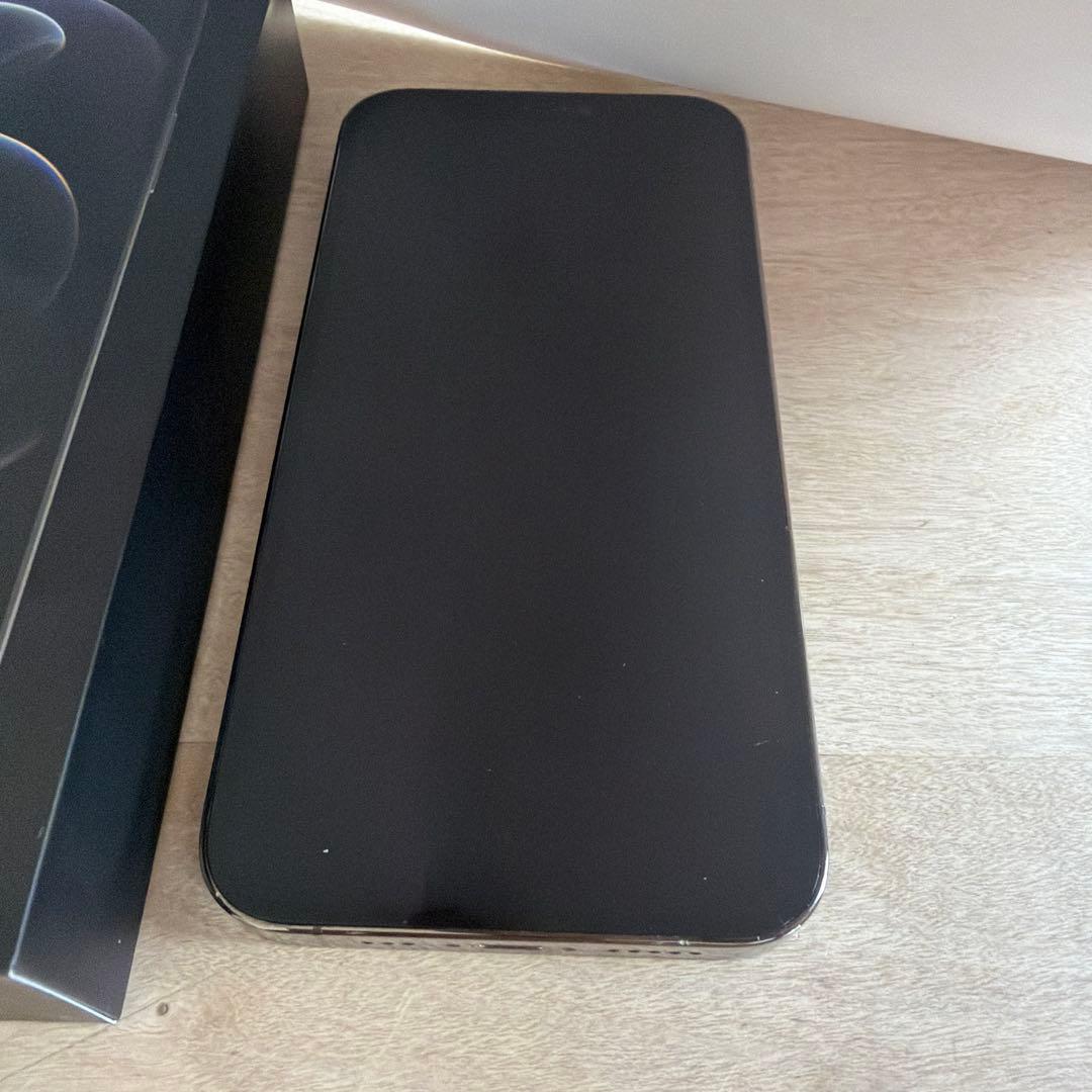 Apple iPhone 12 Pro グラファイト 本体　256GB