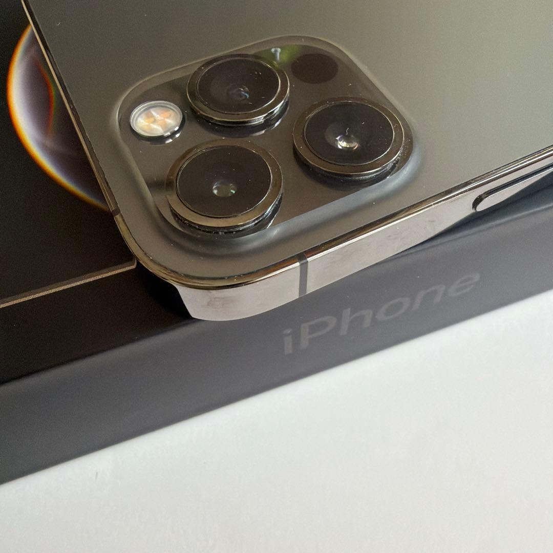 Apple iPhone 12 Pro グラファイト 本体　256GB