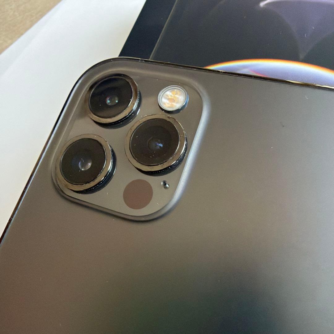 Apple iPhone 12 Pro グラファイト 本体　256GB
