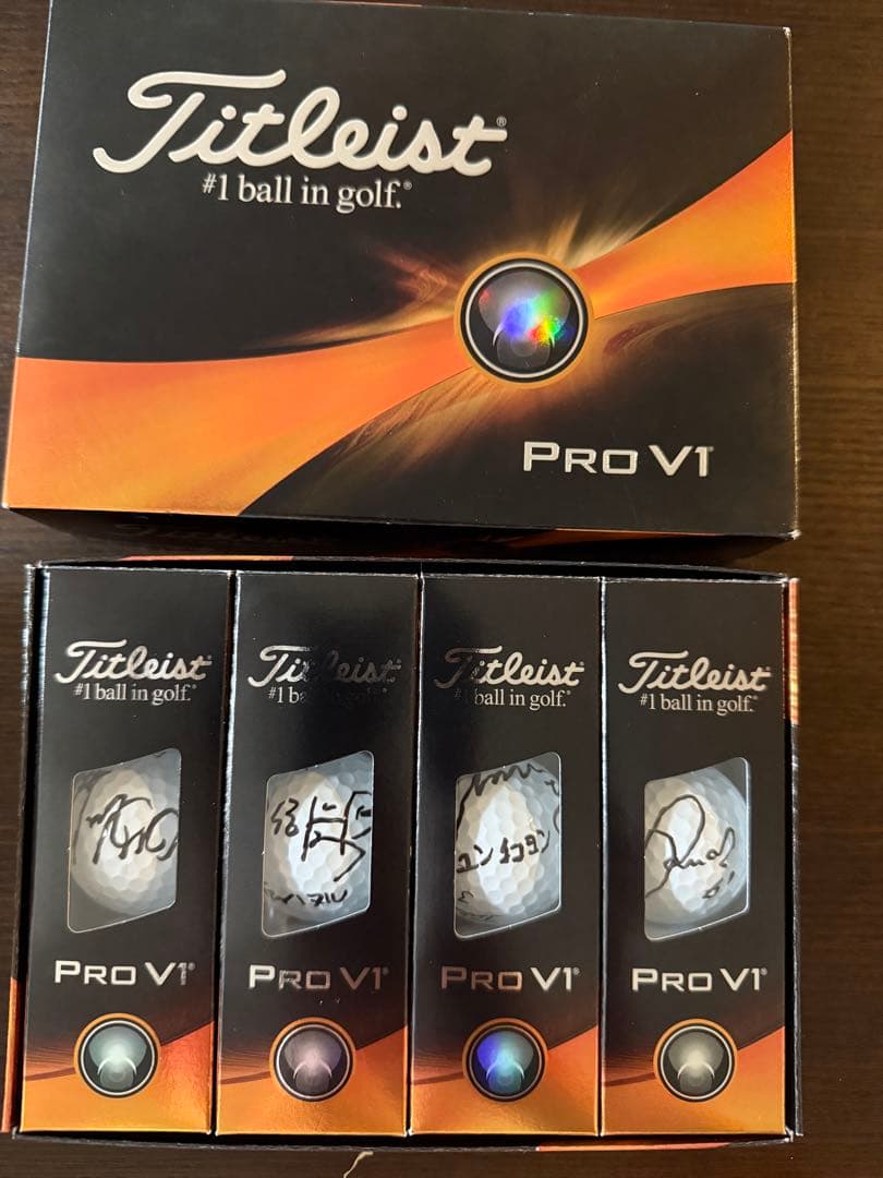 イ・ボミ、キムハヌル、ユンチェヨン、北田るい女子プロゴルファー 直筆サインボール