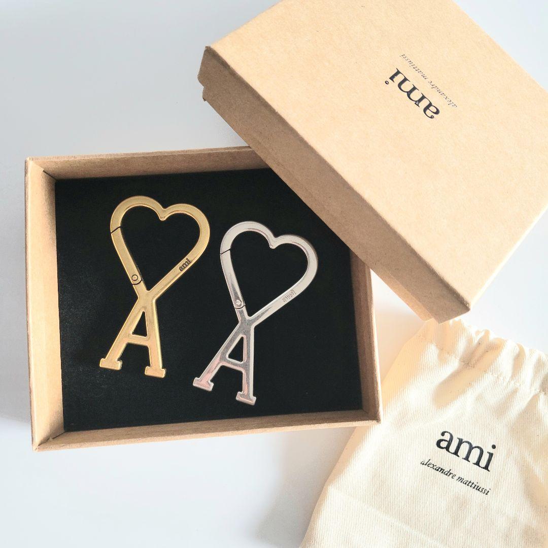 新品未使用】AMI PARIS/AMI DE COEUR ロゴキーリング GL - メルカリ