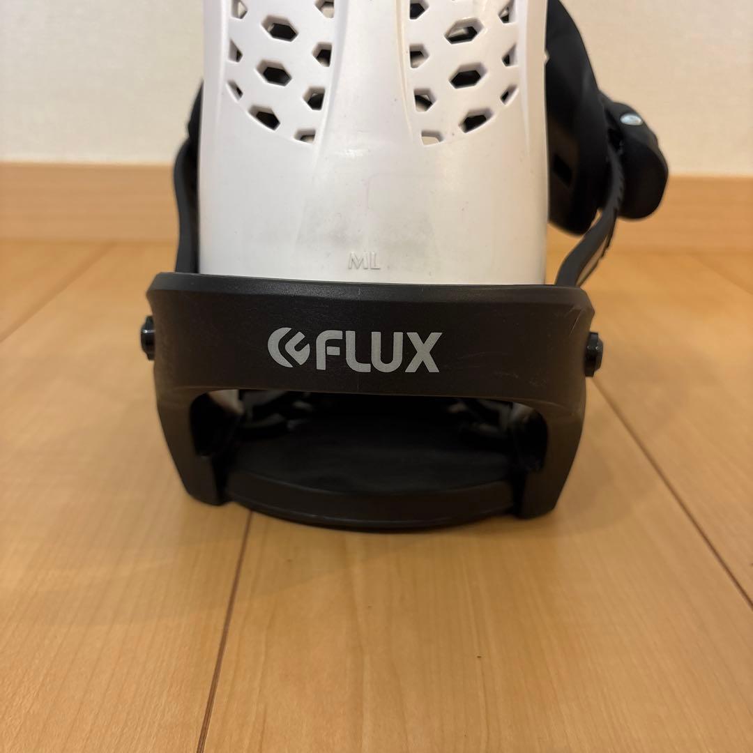 FLUX PR ホワイトMサイズ スノーボードビンディング
