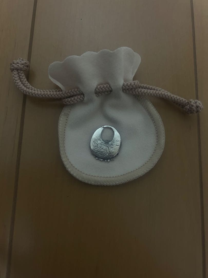 シルバー製ピアス(太陽・波・魚デザイン)