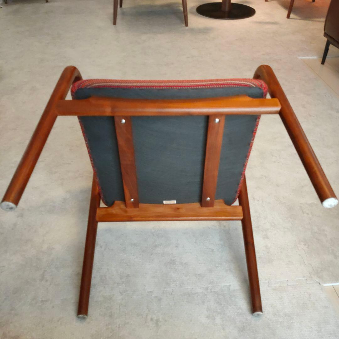 無垢ウォールナット　ぺぺラウンジチェア　オイル塗装　宮崎椅子