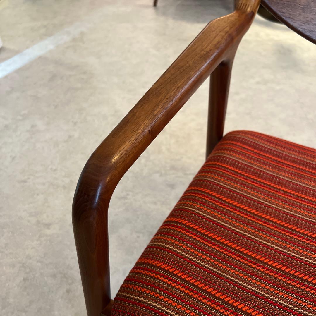 無垢ウォールナット　ぺぺラウンジチェア　オイル塗装　宮崎椅子