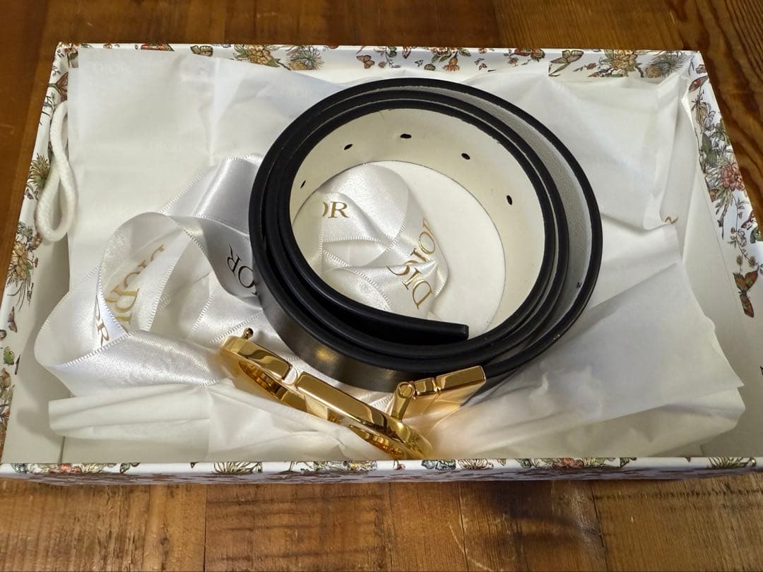 Dior 30 MONTAIGNE リバーシブルベルト