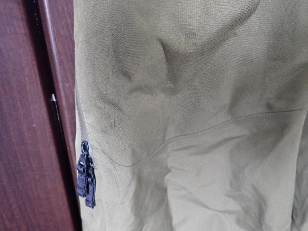 トゥーフォーワン 241 ゴアテック　ビブパンツ　M　オリーブグリーン系