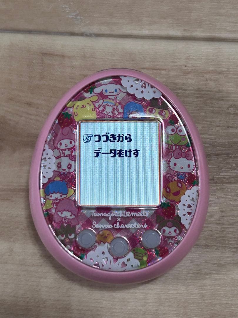 たまごっちみーつ　サンリオキャラクターズみーつver. （ピンク）